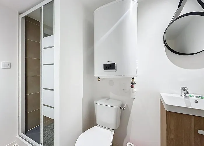 Spacious For Two In *